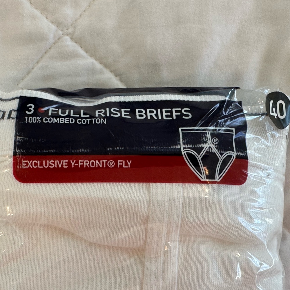 Jockey Full Rise Briefs
3 Pack
Size 40
